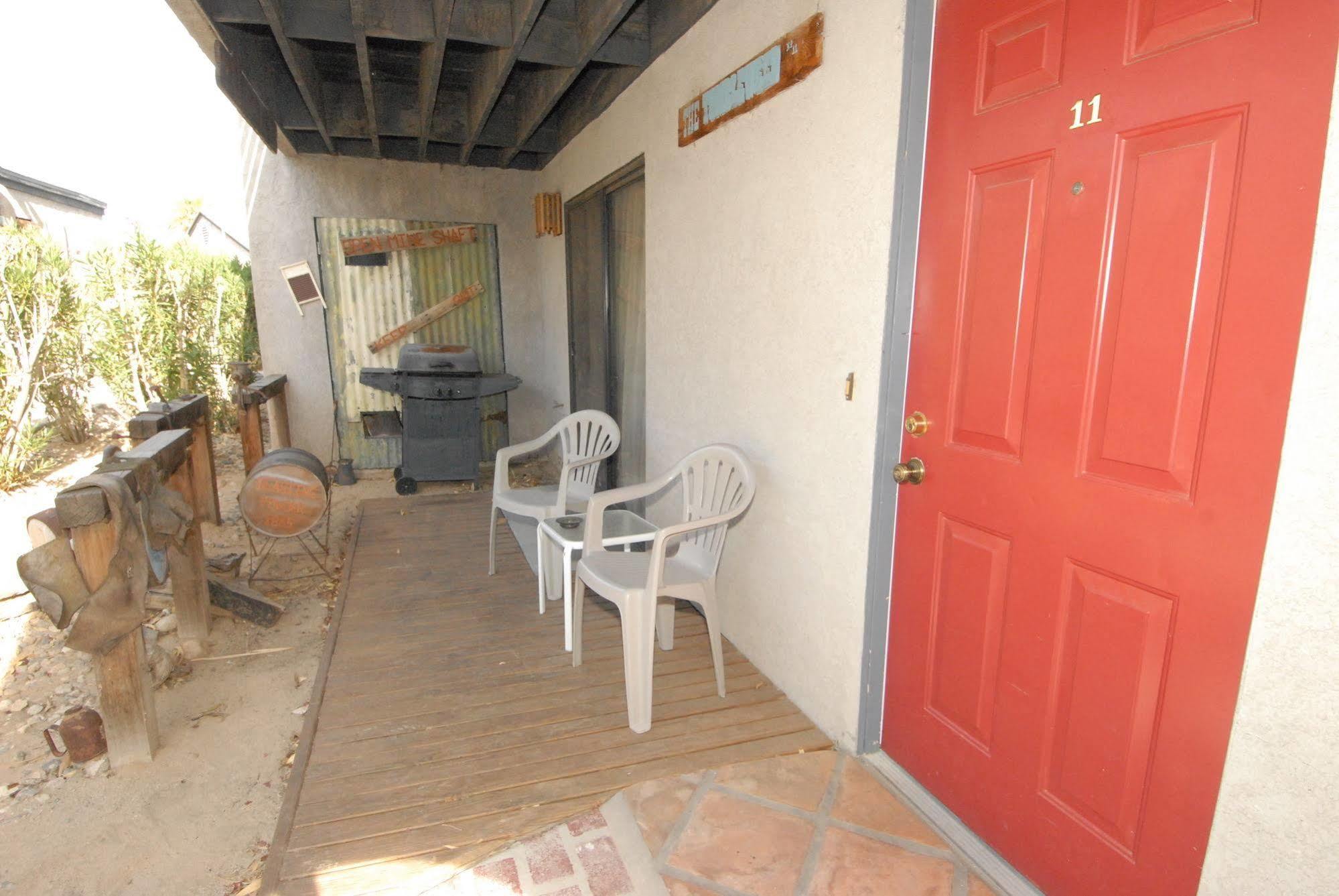 טוונטיניין פאלמס Sunnyvale Garden Suites - Joshua Tree National Park מראה חיצוני תמונה